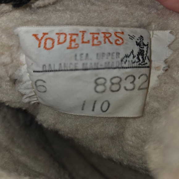 Yodelers Leather Lace Up Boot Vintage Fleece Lined Black Red Gray Size 6 Women - Picture 5 of 8